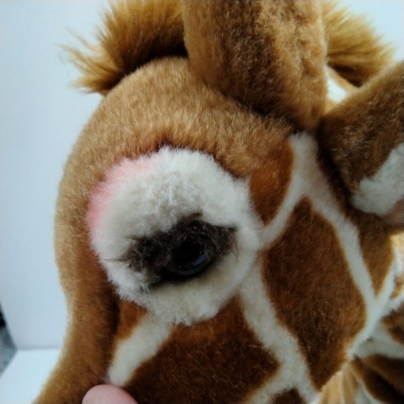 FAO SCHWARZ Toys R Us Geoffrey Giraffe Large 24” Plush Stuffed Animal Toy - Picture 9 of 15